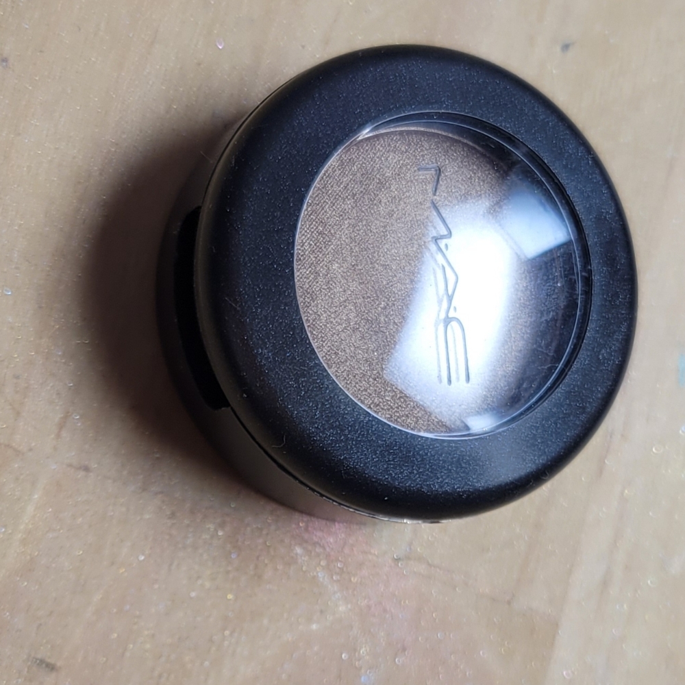 MAC Woodwinked Never Used Single Eyeshadow